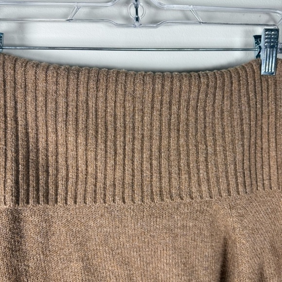 Old Navy SoSoft Brown Off-the-Shoulder Sweater Ribbed Size 2X - Picture 3 of 8